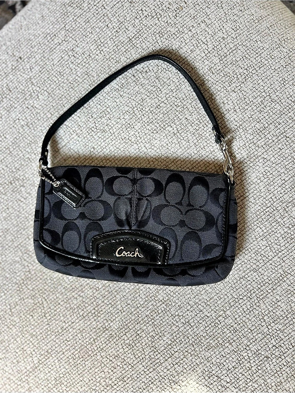 Vintage Coach Signature C Shoulder Bag/ Wristlet in Black Jacquard